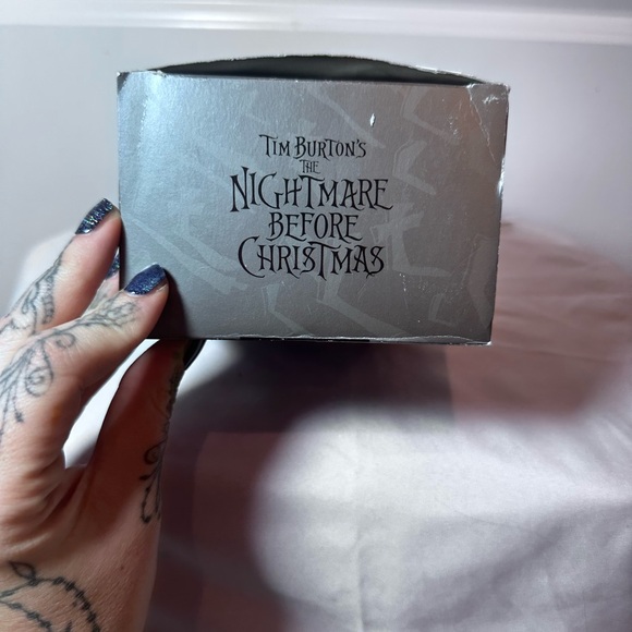 Nightmare Before Christmas Jack Skellington & Sally Ornament Set w Box - Picture 11 of 13